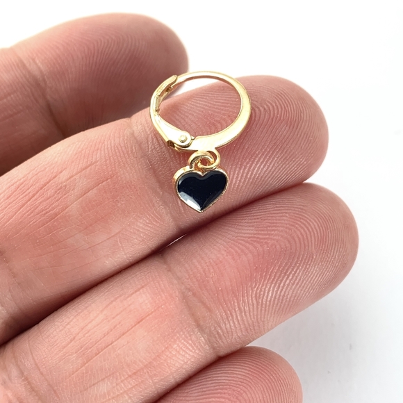 Black Heart Charm Earrings - Picture 2 of 3